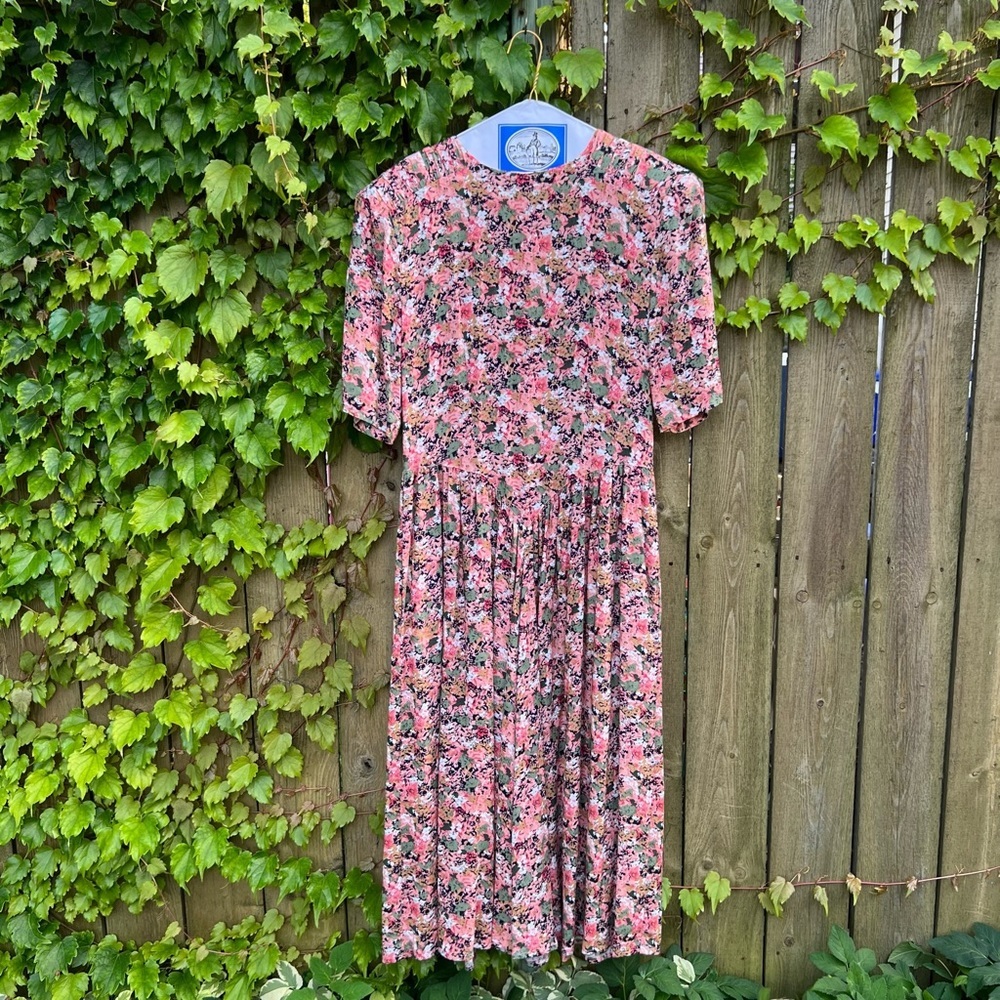 Vintage 80s floral midi dress